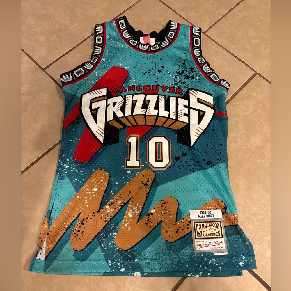 Mitchell & Ness Vancouver Grizzlies Mike Bibby 98/99 HWC NBA Jersey Size Small